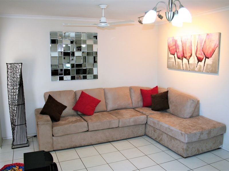 2 Delray Street, Oakey QLD 4401