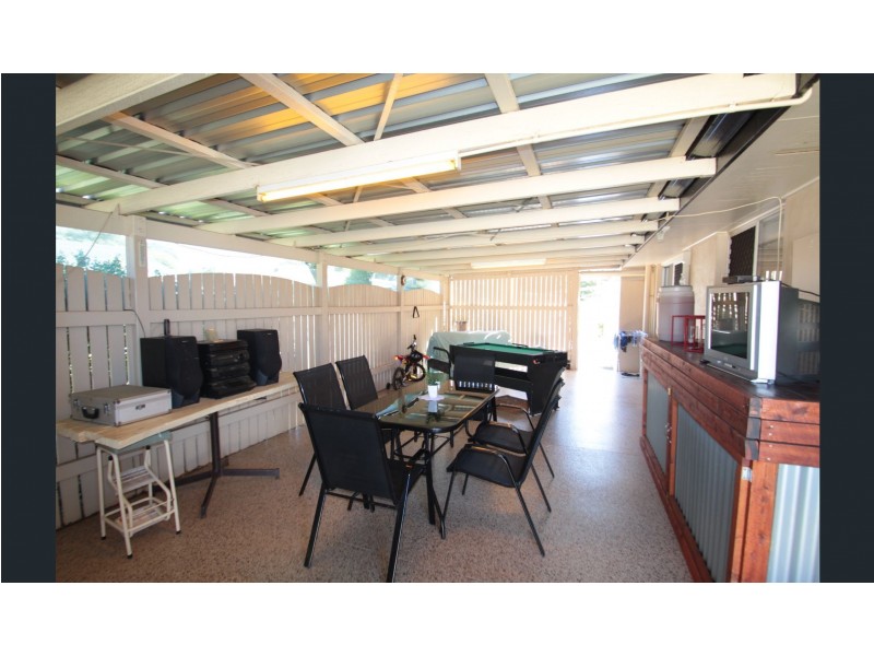 2 Delray Street, Oakey QLD 4401