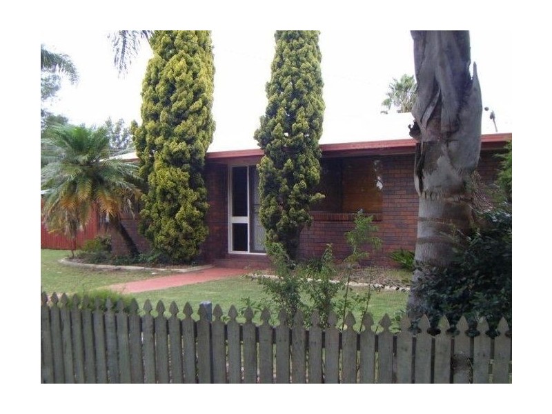 18 Wine Drive, Wilsonton Heights QLD 4350