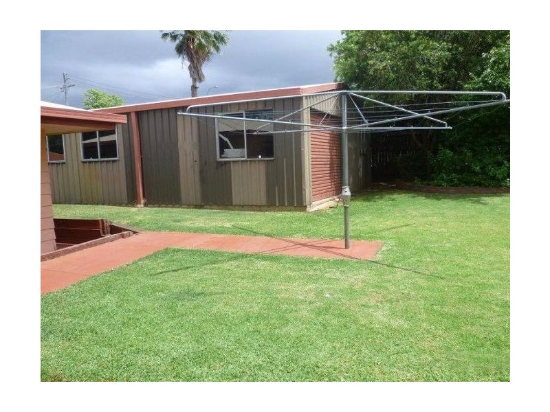 18 Wine Drive, Wilsonton Heights QLD 4350