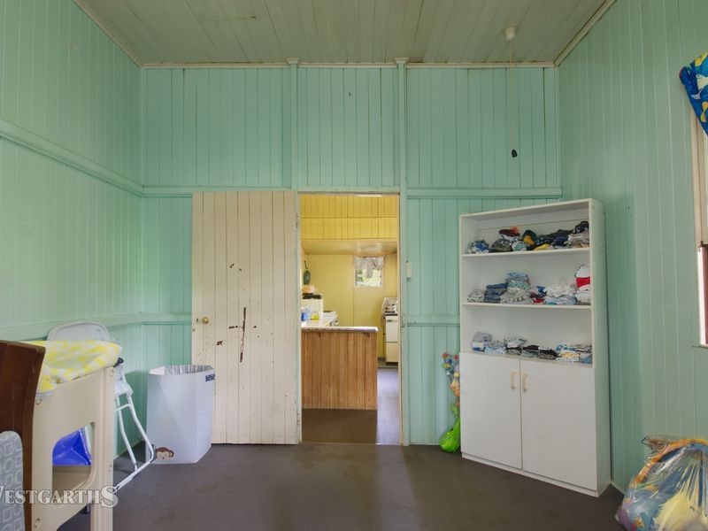 67 Campbell Street, Oakey QLD 4401