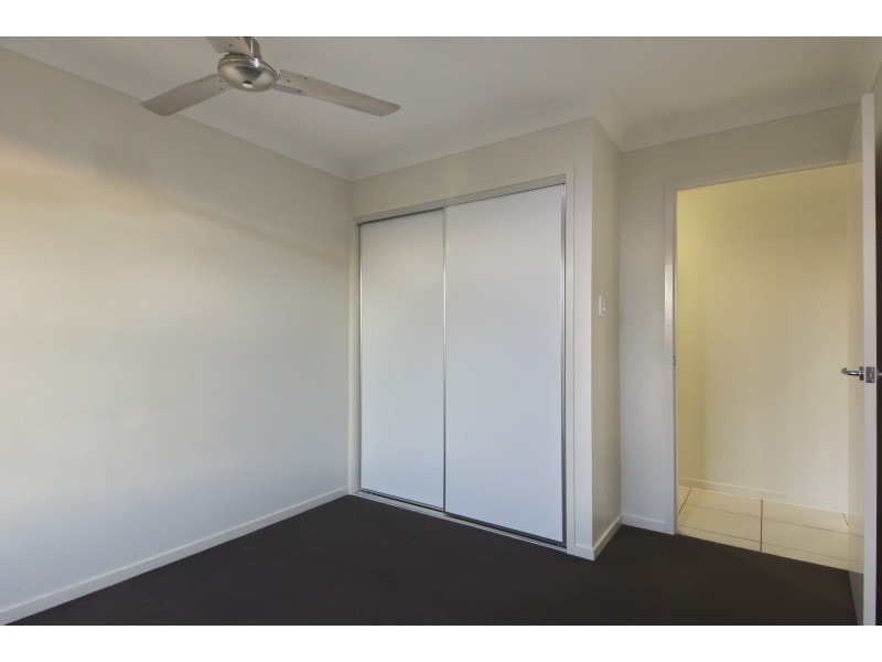 6 Joann Court, Oakey QLD 4401