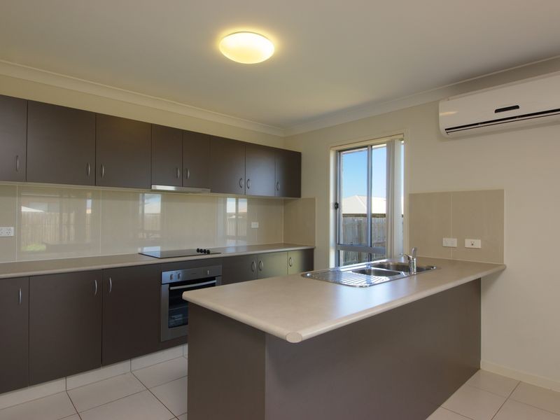 8 Joann Court, Oakey QLD 4401