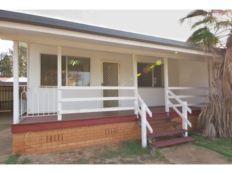 3/39 Desmond Lane, Oakey QLD 4401