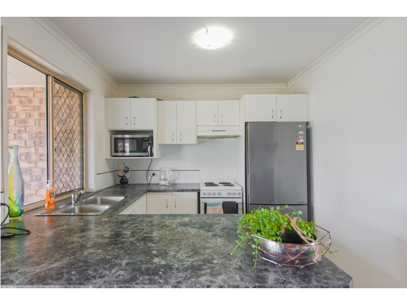 21 Joseph Street, Oakey QLD 4401