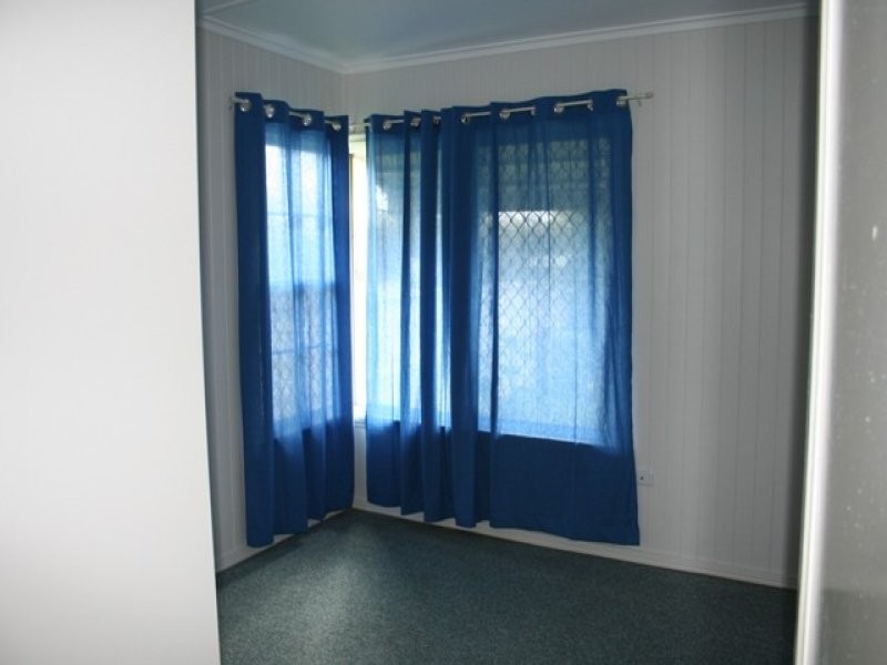 2/34 Campbell Street, Oakey QLD 4401