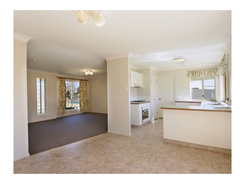 21 Gouldson Drive, Kearneys Spring QLD 4350