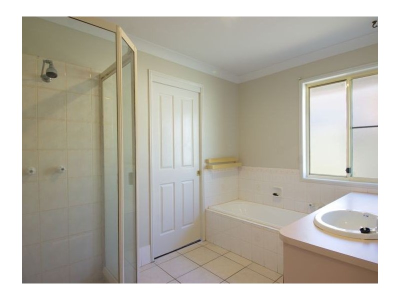 21 Gouldson Drive, Kearneys Spring QLD 4350