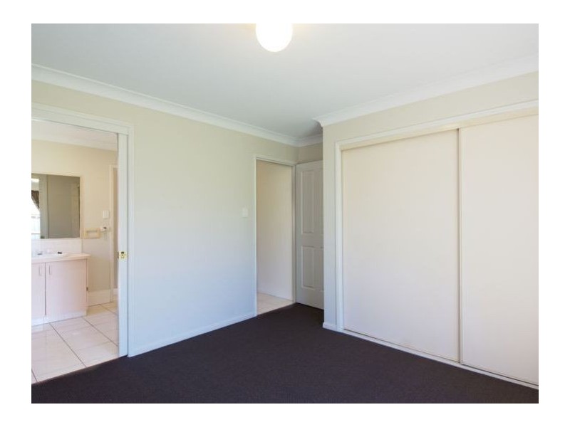 21 Gouldson Drive, Kearneys Spring QLD 4350