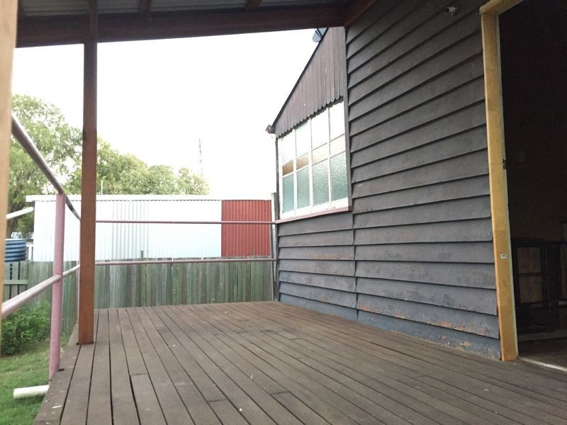 150 Kent Street, Oakey QLD 4401