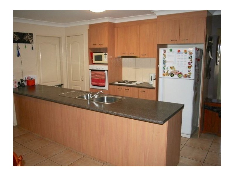 7 Berghofer Drive, Oakey QLD 4401