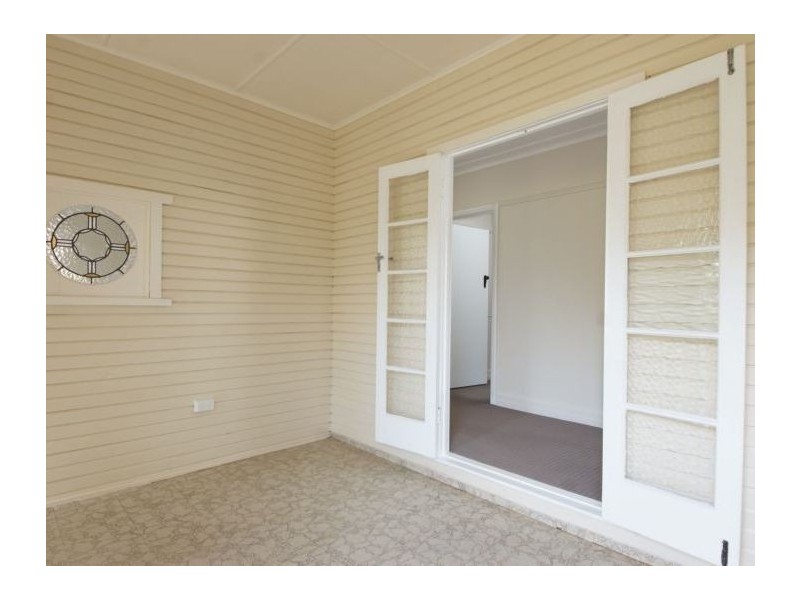 291 West Street, Harristown QLD 4350