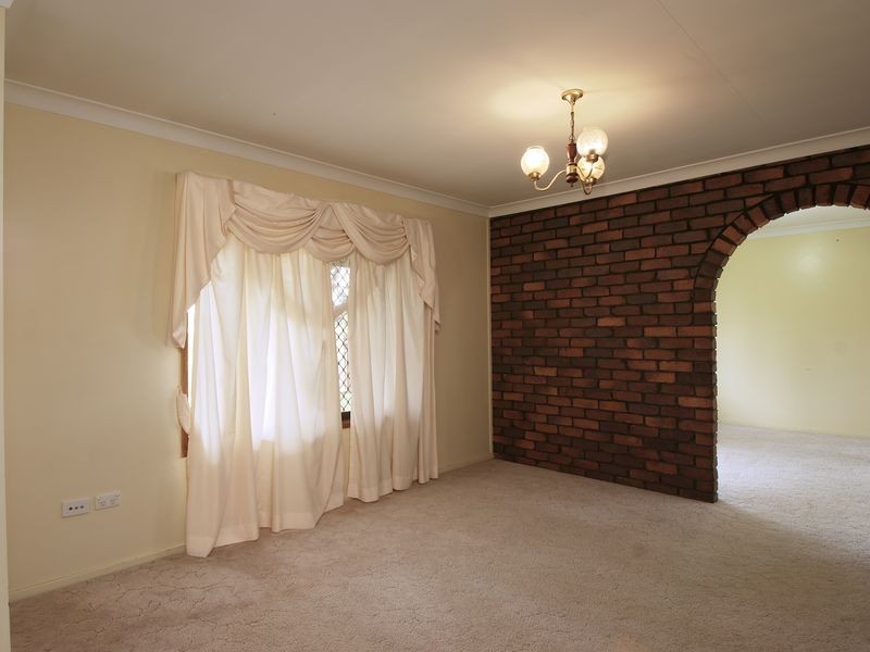 119 Hamlyn Road, Oakey QLD 4401