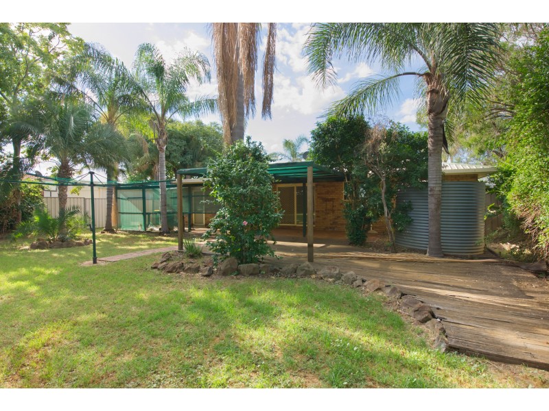 14 Weise Street, Oakey QLD 4401