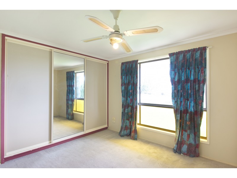 38 Cunliffe Street, Oakey QLD 4401
