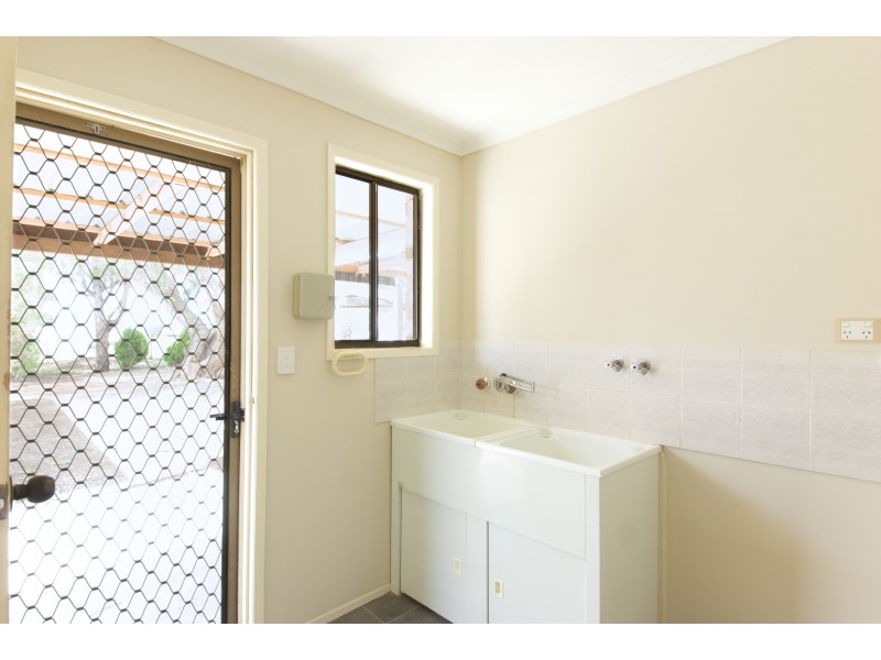 38 Cunliffe Street, Oakey QLD 4401