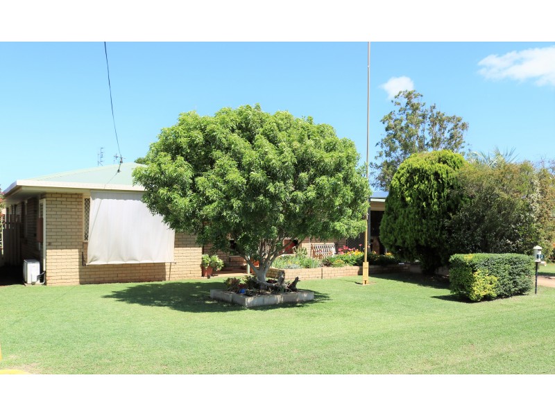 27 Hamlyn Road, Oakey QLD 4401