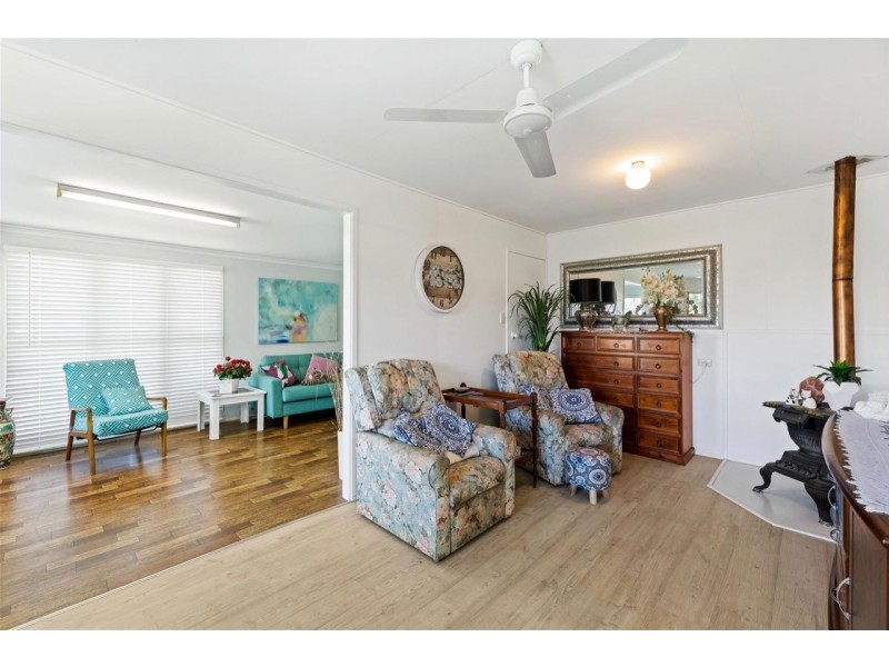 23 Werth Street, Oakey QLD 4401