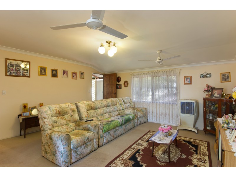71 Proposch Street, Oakey QLD 4401