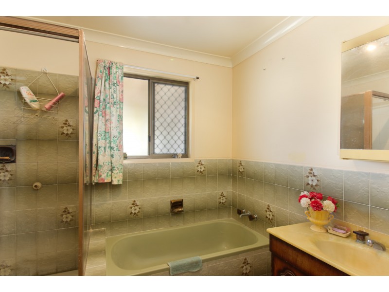 71 Proposch Street, Oakey QLD 4401
