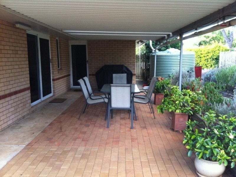 10 Claire Lee Crescent, Kingsthorpe QLD 4400