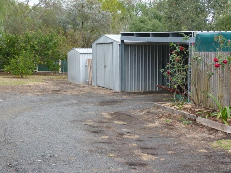 10 Claire Lee Crescent, Kingsthorpe QLD 4400