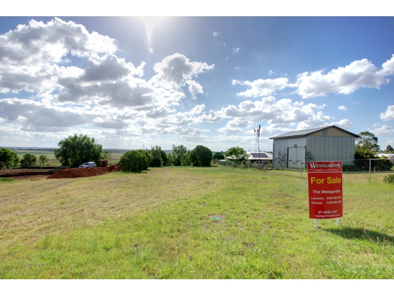 29 Goombungee Road, Kingsthorpe QLD 4400