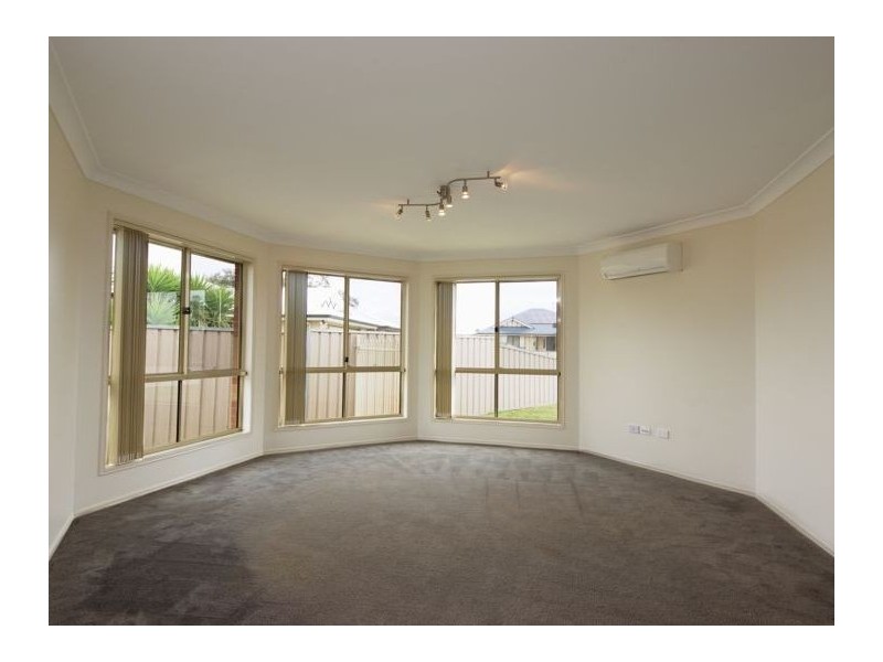 18 Cass Court, Oakey QLD 4401