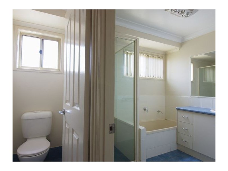 18 Cass Court, Oakey QLD 4401