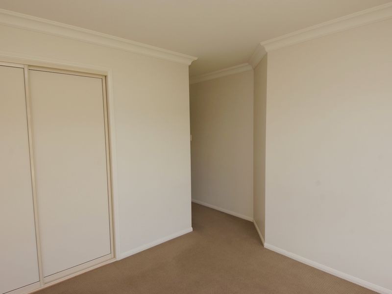 1/2 Debbie Court, Oakey QLD 4401