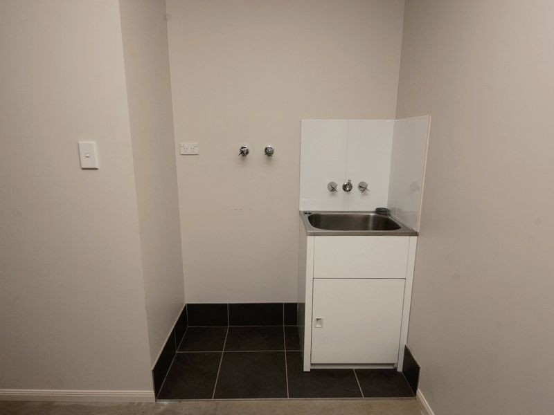 1/2 Debbie Court, Oakey QLD 4401