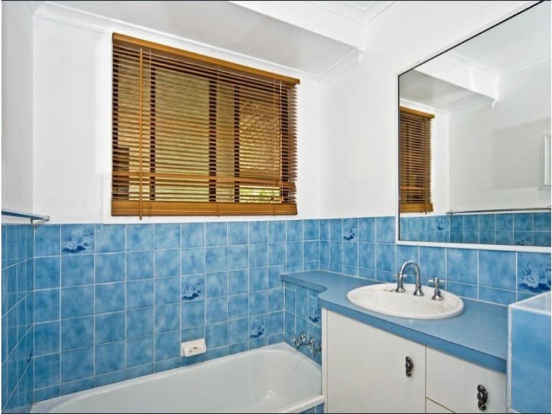 18 Wine Drive, Wilsonton Heights QLD 4350
