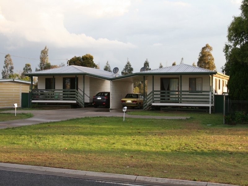 2/35 Federal Street, Oakey QLD 4401