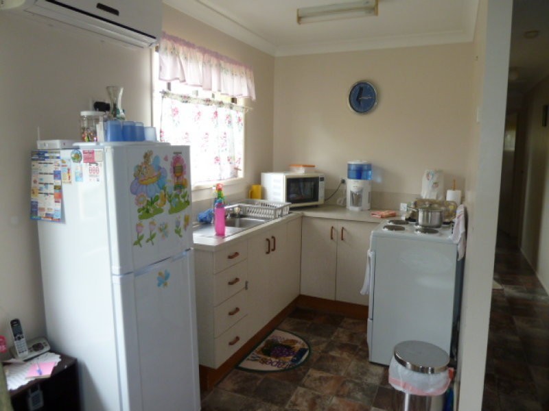 2/35 Federal Street, Oakey QLD 4401