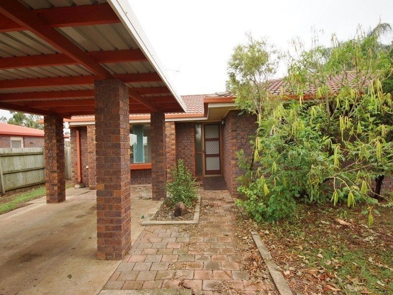 5 Cooper Avenue, Oakey QLD 4401