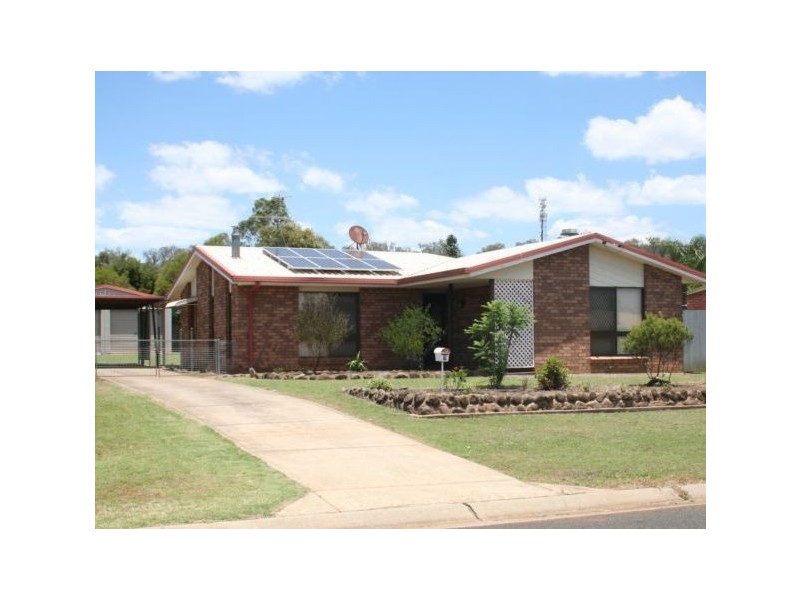 9 Hass Street, Oakey QLD 4401
