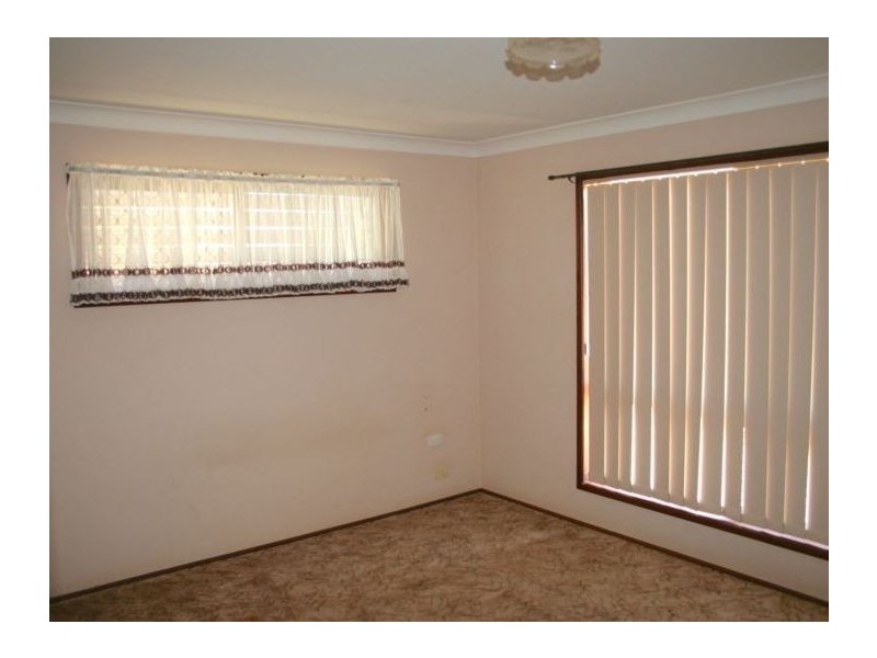 9 Hass Street, Oakey QLD 4401