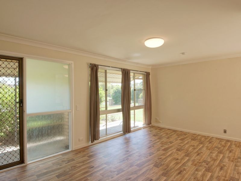 12 Wright Street, Oakey QLD 4401