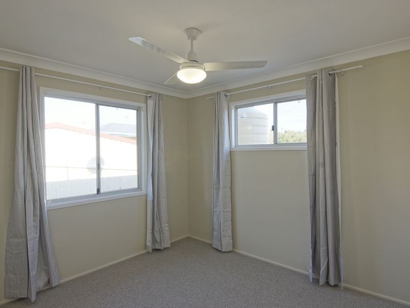 125 Bridge Street, Oakey QLD 4401