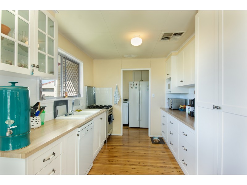 18 King Street, Oakey QLD 4401