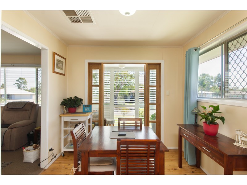 18 King Street, Oakey QLD 4401