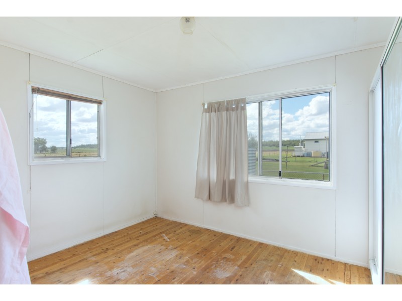 5 Nungil Street, Jondaryan QLD 4403