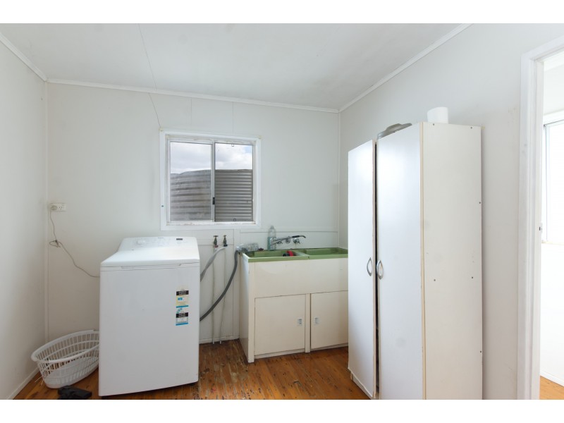 5 Nungil Street, Jondaryan QLD 4403