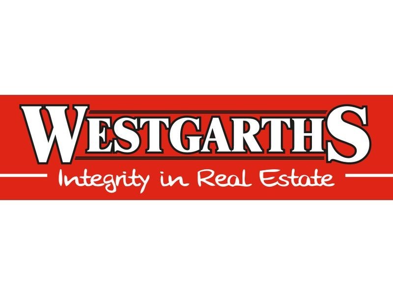 90 Proposch Street, Oakey QLD 4401