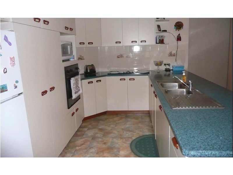 4 Shannon Court, Oakey QLD 4401