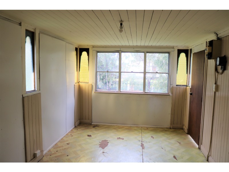 28 Desmond Lane, Oakey QLD 4401