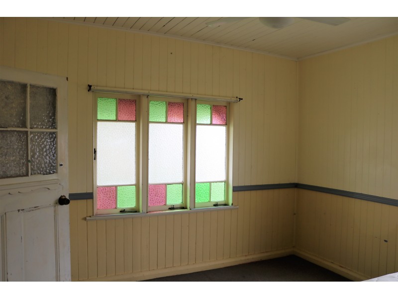 28 Desmond Lane, Oakey QLD 4401