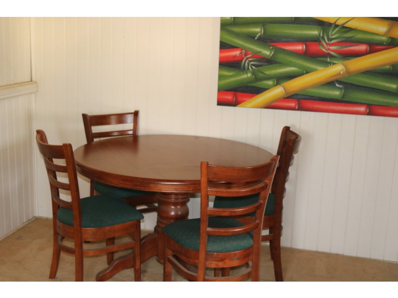 6 Cherry Street, Oakey QLD 4401