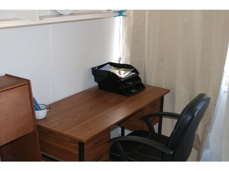 6 Cherry Street, Oakey QLD 4401