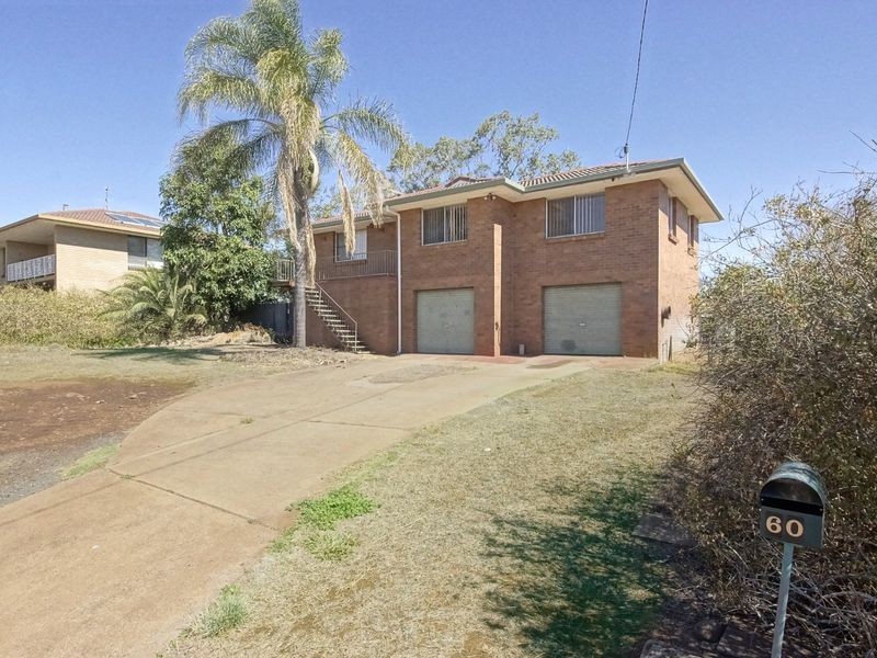 60 Proposch Street, Oakey QLD 4401